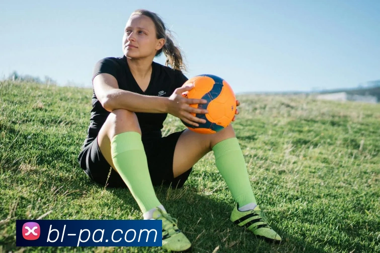 PA真人官网APP 封面图